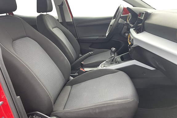 Seat Arona 14 of 25
