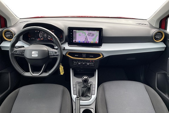 Seat Arona 17 of 25