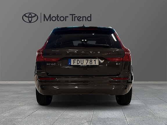 Volvo XC60 4 of 11