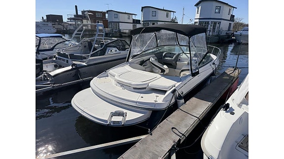 Monterey 214 FSC 2008 Volvo Penta 4,3 GXI 2008 10 of 19