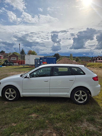 Audi A3 6 of 12