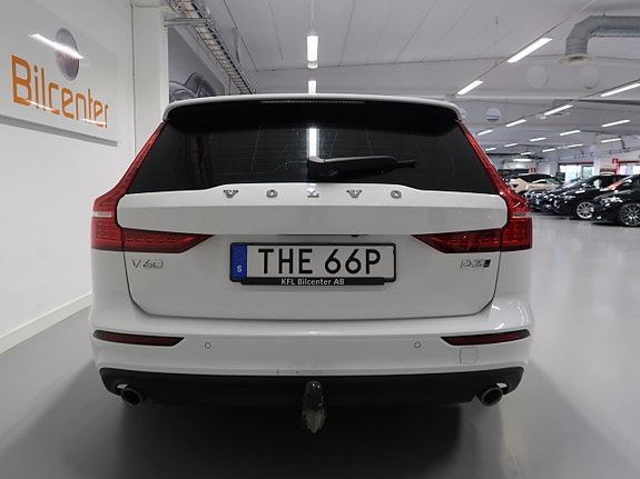Volvo V60 7 of 30