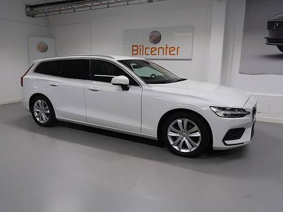 Volvo V60 4 of 30
