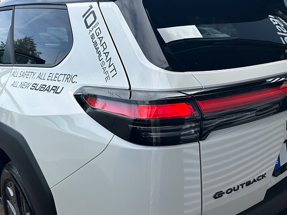 Subaru E-Outback 24 of 30