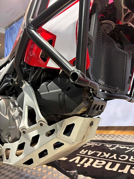 Ducati DESERTX 12 of 14