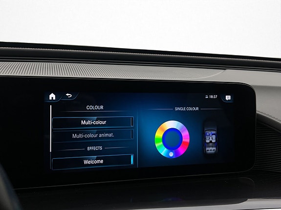 Mercedes-Benz EQC400 24 of 30