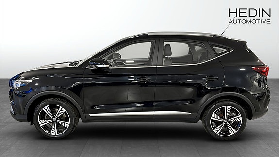 MG ZS 6 of 9