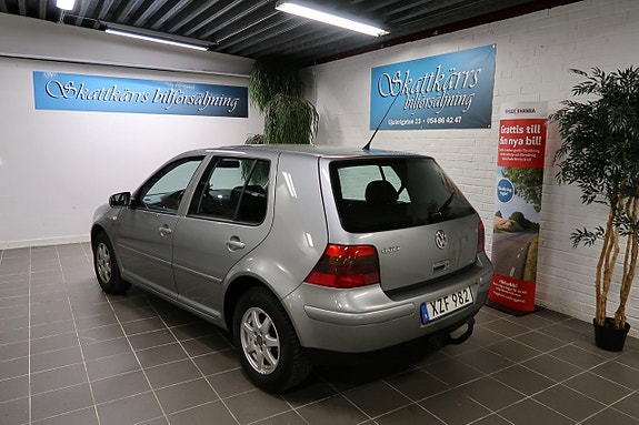 Volkswagen Golf I 2 of 6