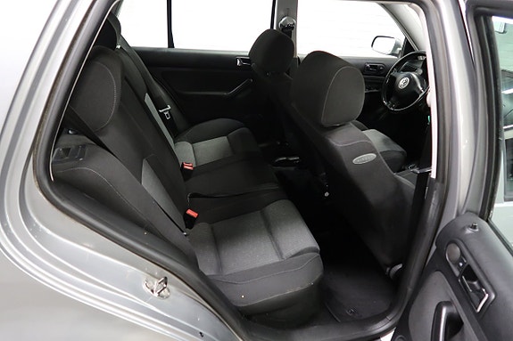 Volkswagen Golf I 6 of 6