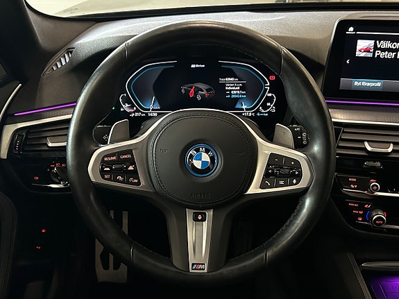 BMW 530e 19 of 30