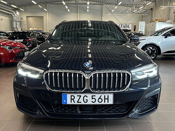 BMW 530e 10 of 30