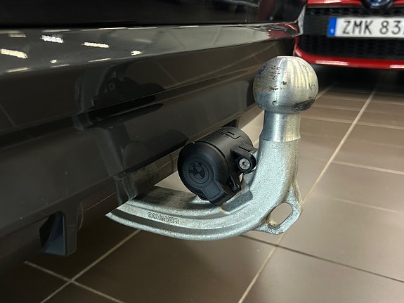 BMW 530e 13 of 30
