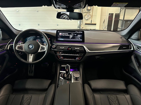 BMW 530e 18 of 30