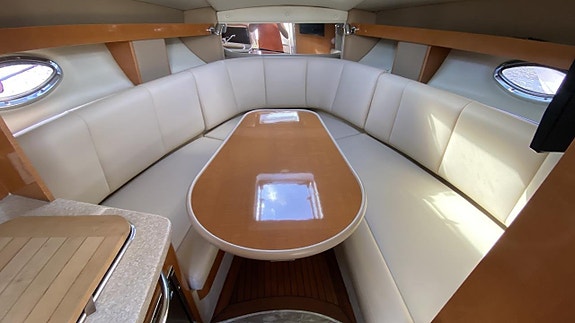 Chaparral 250 Signature 2008 Mercruiser 350 MPI Seacore -08 12 of 30