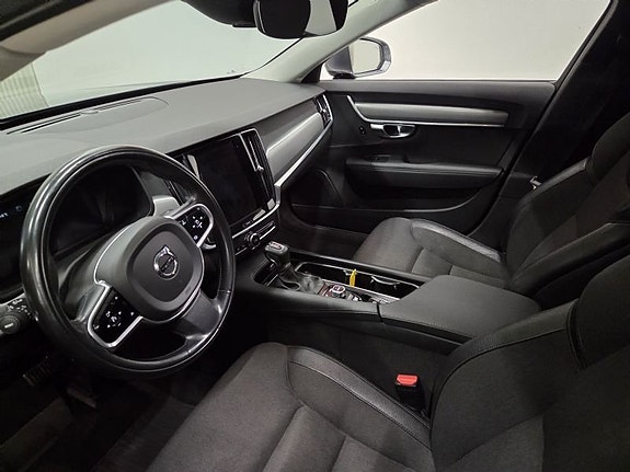 Volvo V90 10 of 10