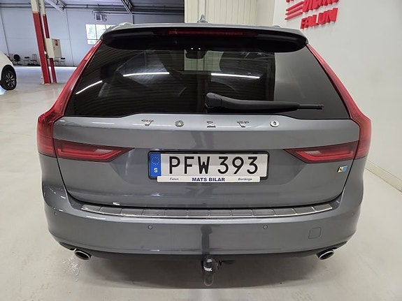 Volvo V90 7 of 10