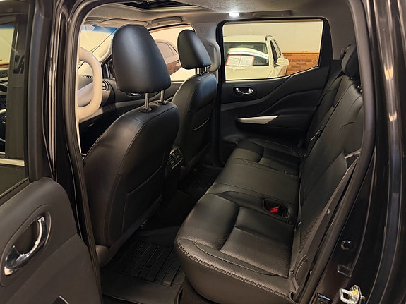 Nissan Navara 9 of 13