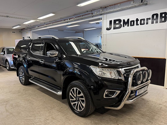 Nissan Navara 2 of 13