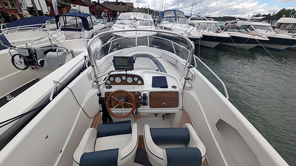 Ryds 20 GTS -2004. Mercruiser 4,3 MPI. 390 gångtimmar. HÖSTR 11 of 17