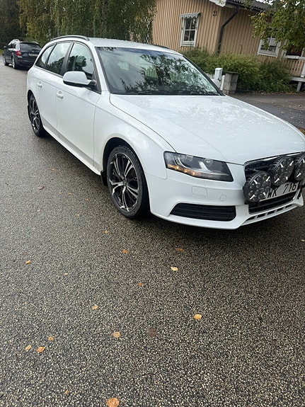 Audi A4 3 of 3