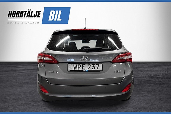 Hyundai i30 7 of 17