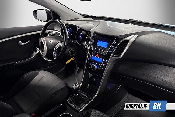 Hyundai i30 12 of 17