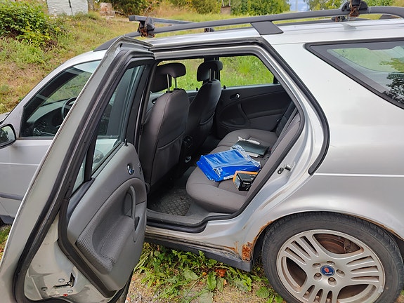 Saab 9-5 8 of 12