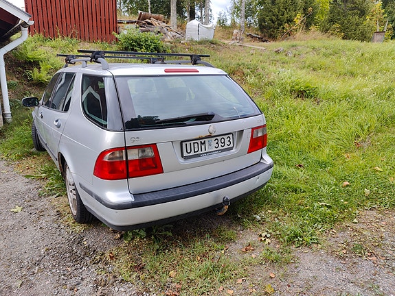 Saab 9-5 3 of 12