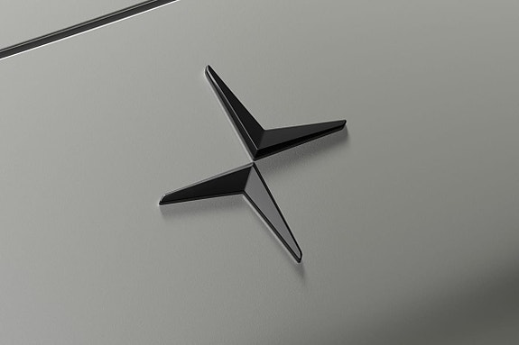 Polestar 4 9 of 20