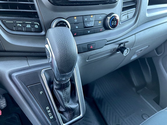 Ford Transit Custom 19 of 21