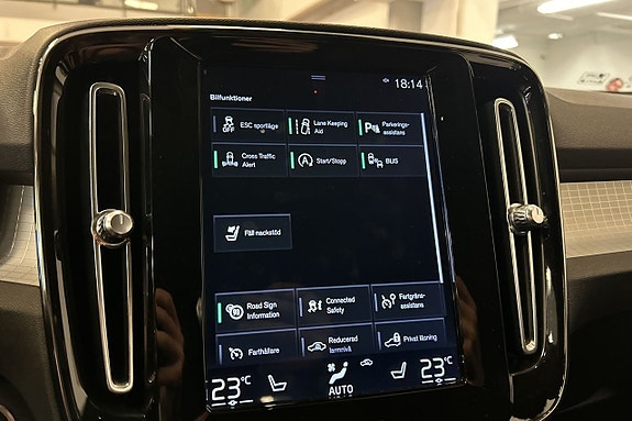 Volvo XC40 22 of 30