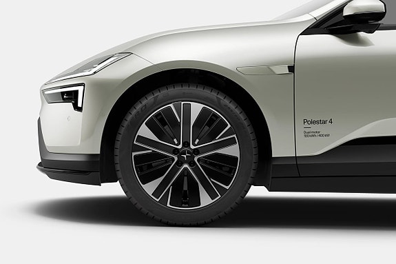 Polestar 4 10 of 20