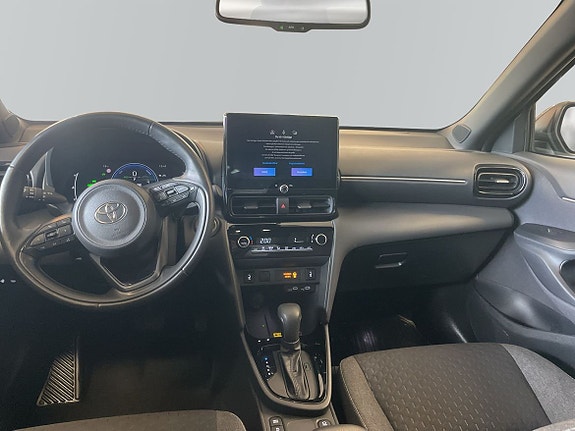 Toyota Yaris Cross 8 of 15