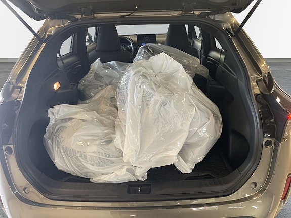 Toyota Yaris Cross 10 of 15