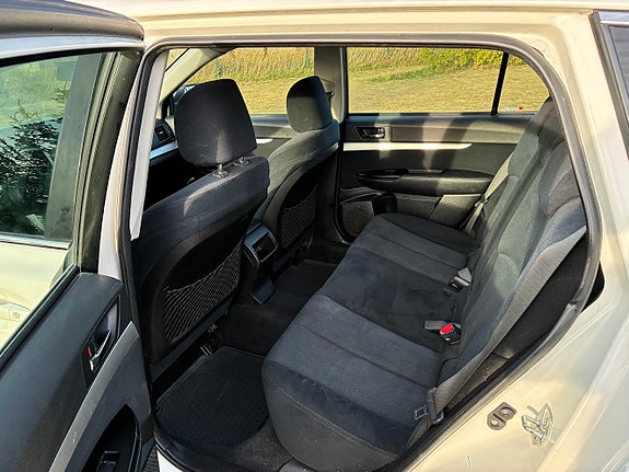Subaru Outback 11 of 14