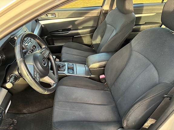 Subaru Outback 9 of 14