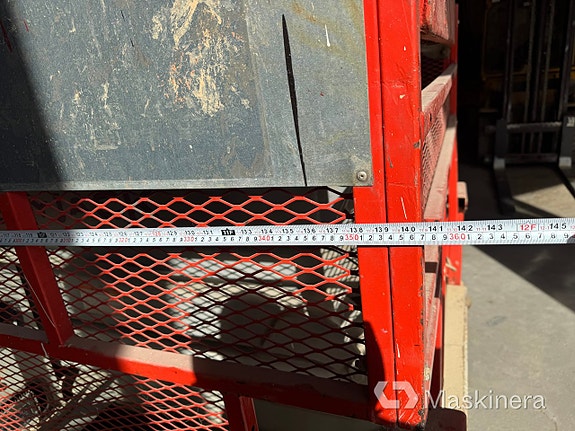 Saxlift SkyJack SJ-8841E 27 of 27
