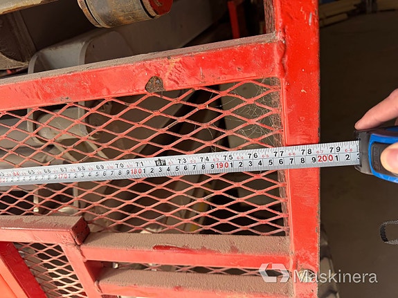 Saxlift SkyJack SJ-8841E 26 of 27
