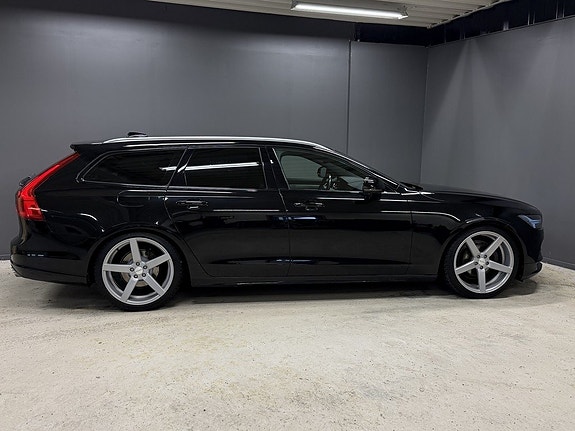 Volvo V90 6 of 14
