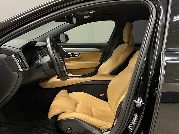 Volvo V90 7 of 14