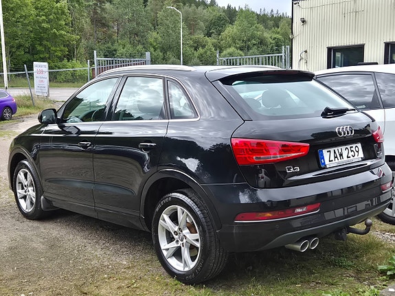 Audi Q3 9 of 27