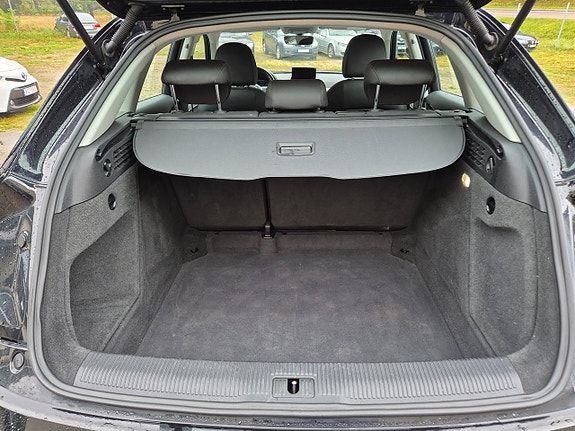 Audi Q3 21 of 27