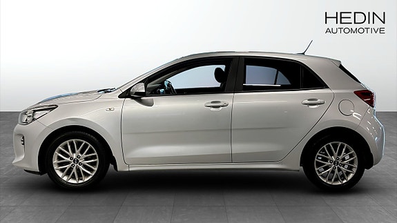 Kia Rio 6 of 9