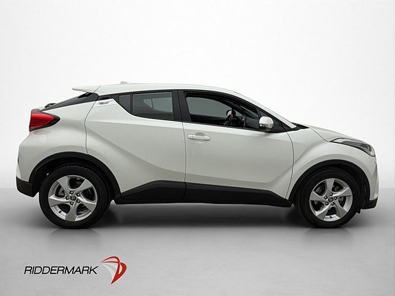 Toyota C-HR 9 of 30