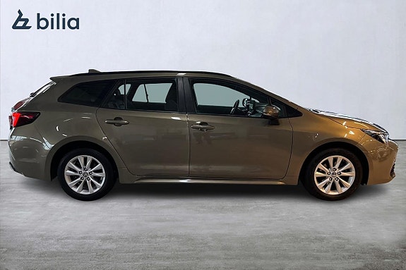 Toyota Corolla 18 of 21