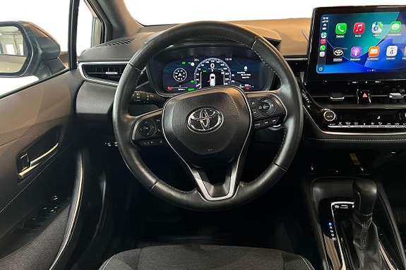 Toyota Corolla 11 of 21