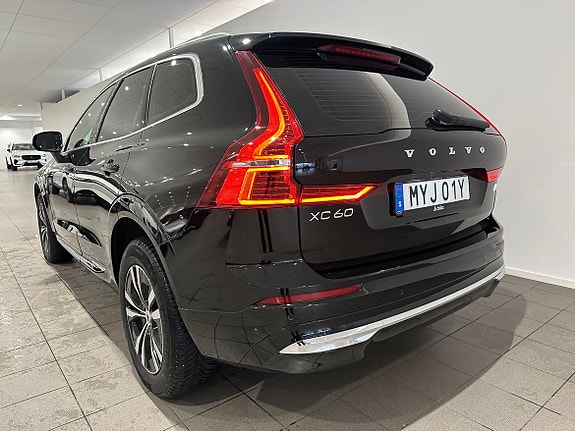 Volvo XC60 7 of 18