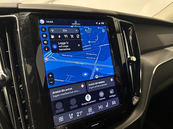 Volvo XC60 14 of 18