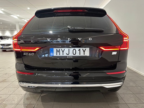 Volvo XC60 8 of 18