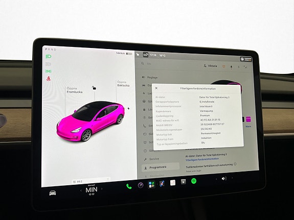 Tesla Model 3 17 of 29